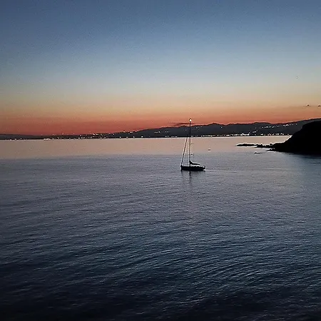 Terrazza Sul Mare Ле-Кастелла