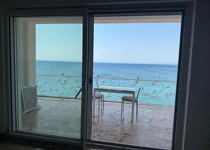 Terrazza Sul Mare * Ле-Кастелла