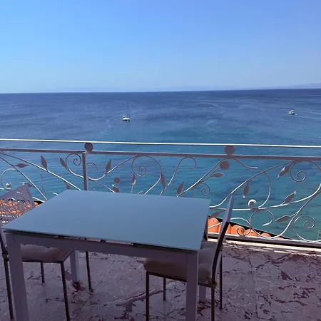 Апартаменты Terrazza Sul Mare *