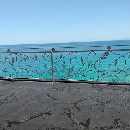 Terrazza Sul Mare Апартаменты Ле-Кастелла